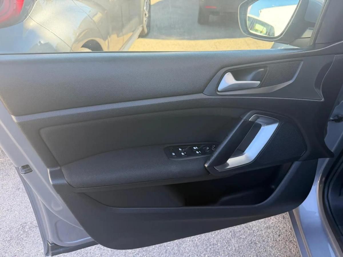 peugeot-308-sw-2015-diesel-1560cc