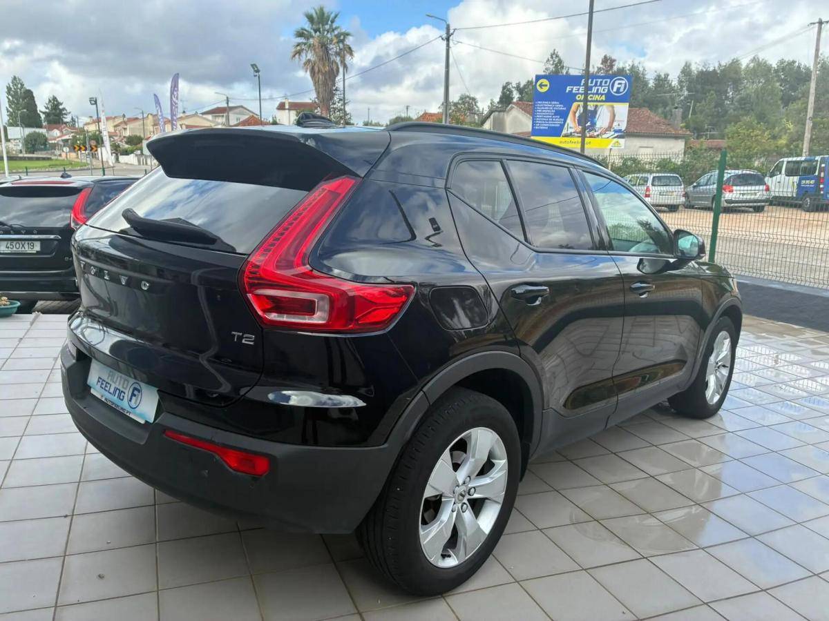 volvo-xc40-2022-gasolina-1477cc