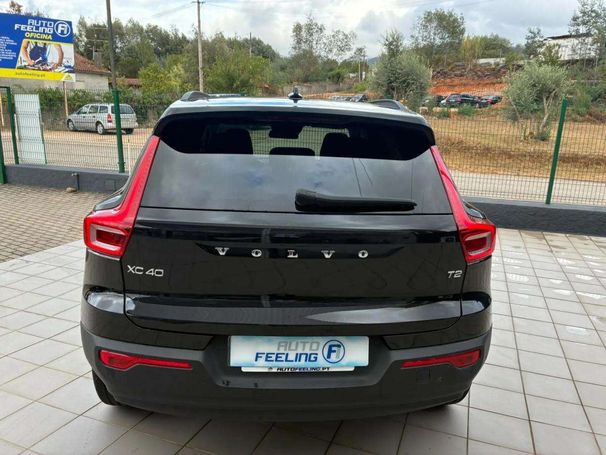 volvo-xc40-2022-gasolina-1477cc