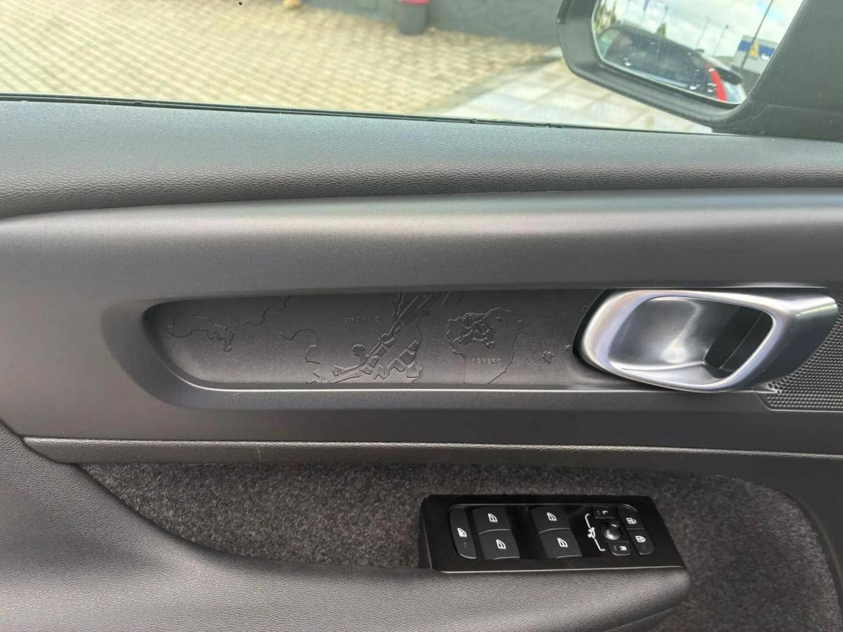volvo-xc40-2022-gasolina-1477cc