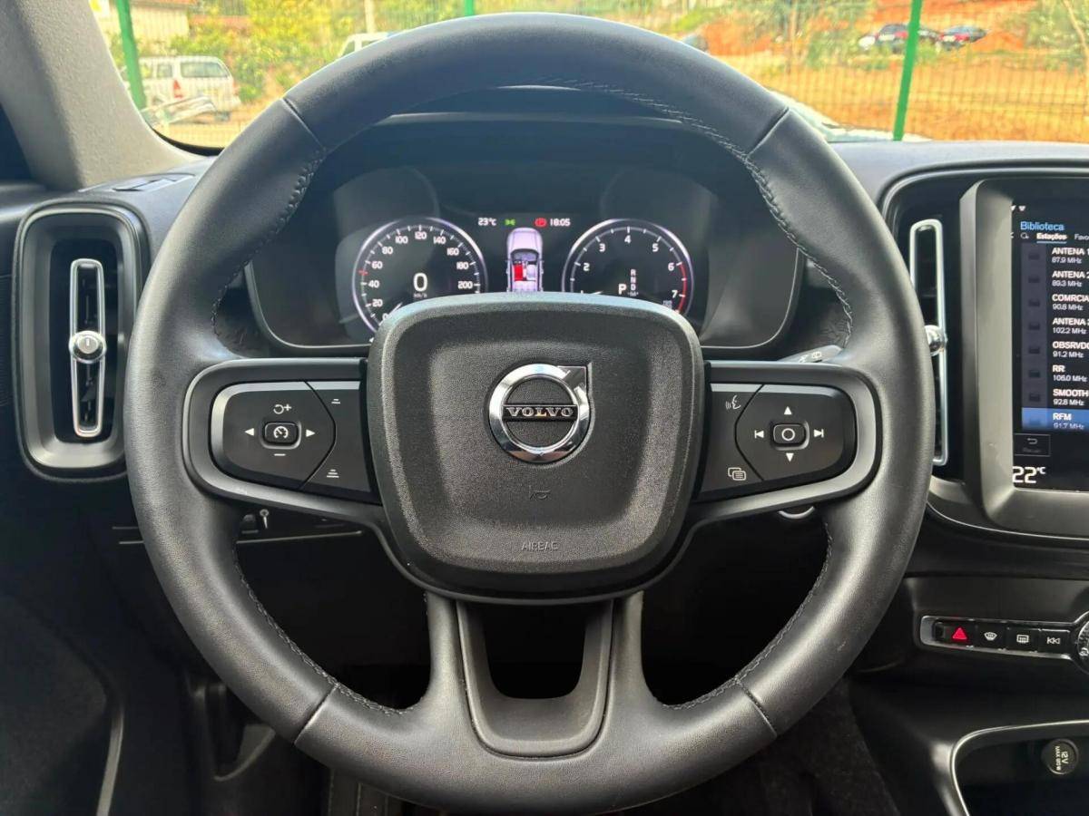 volvo-xc40-2022-gasolina-1477cc