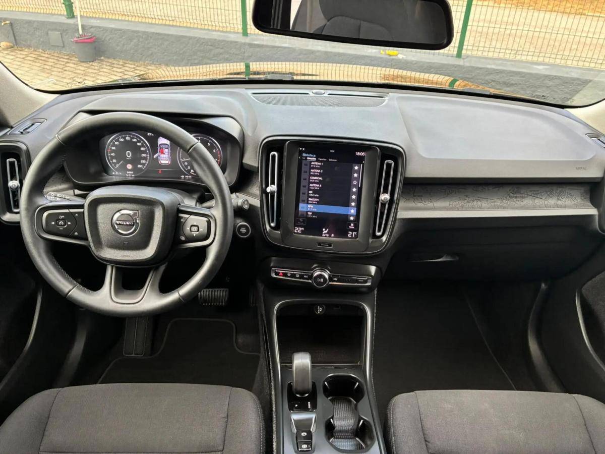 volvo-xc40-2022-gasolina-1477cc