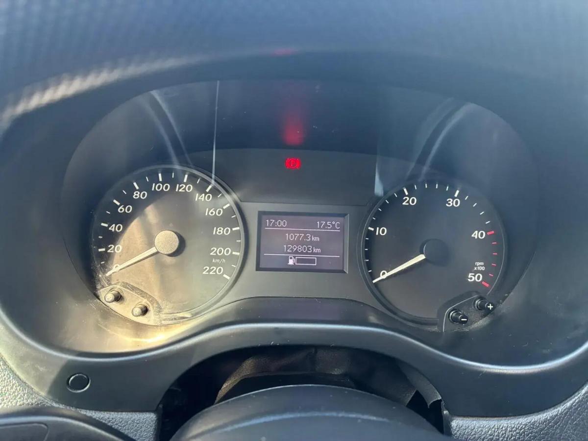 mercedes-benz-vito-2015-diesel-2143cc