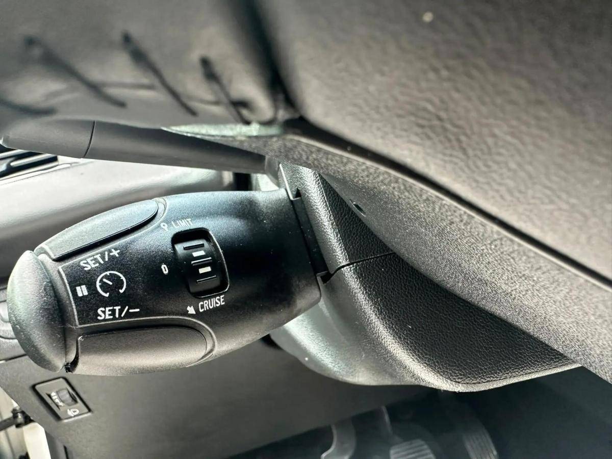 peugeot-208-2019-diesel-1499cc