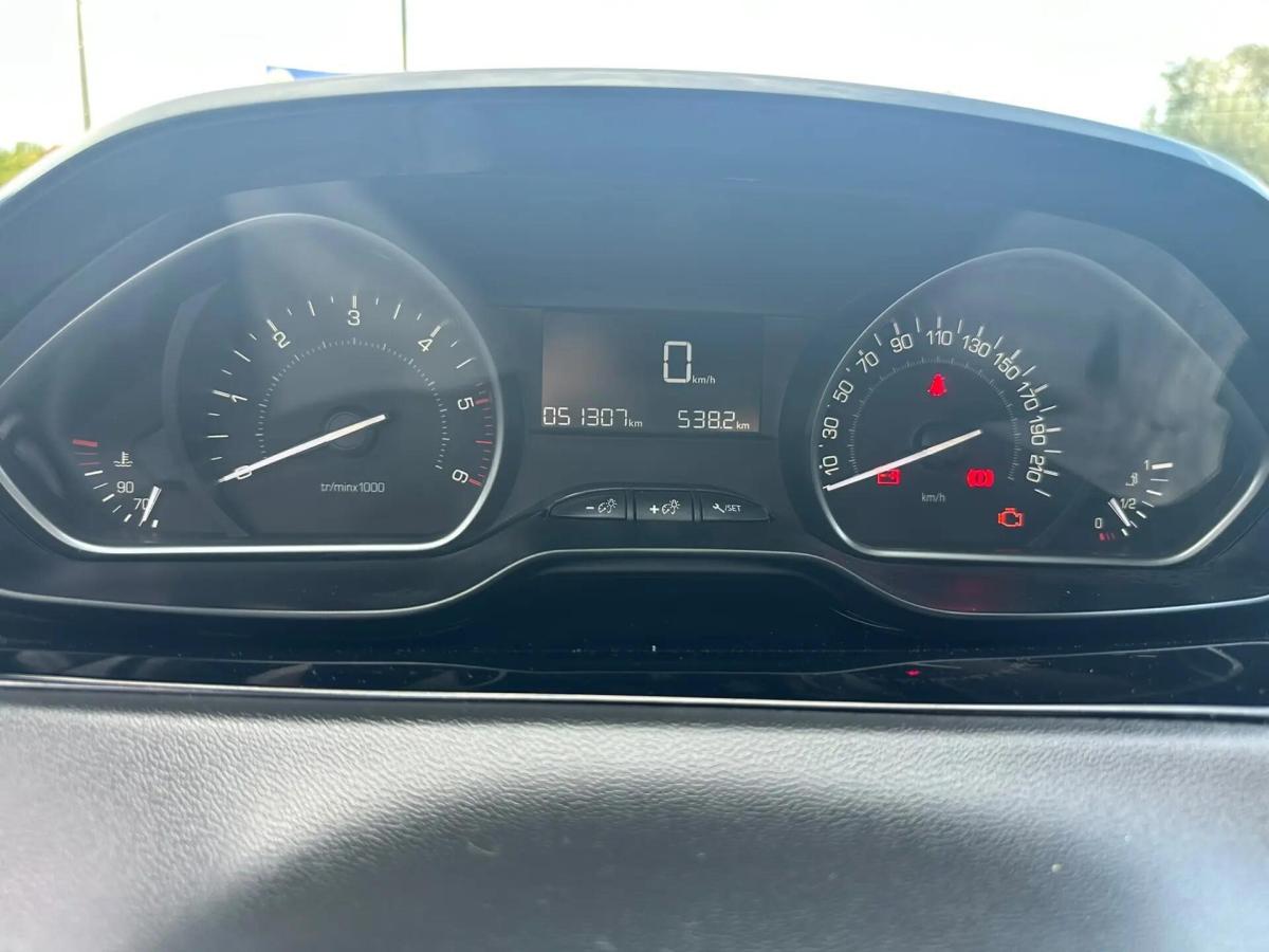 peugeot-208-2019-diesel-1499cc