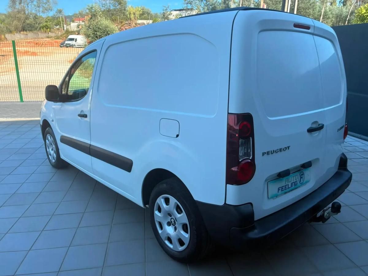 peugeot-partner-2017-diesel-1560cc