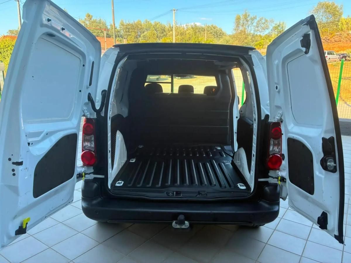 peugeot-partner-2017-diesel-1560cc