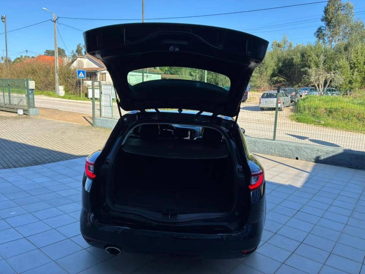 renault-megane-2019-diesel-1461cc