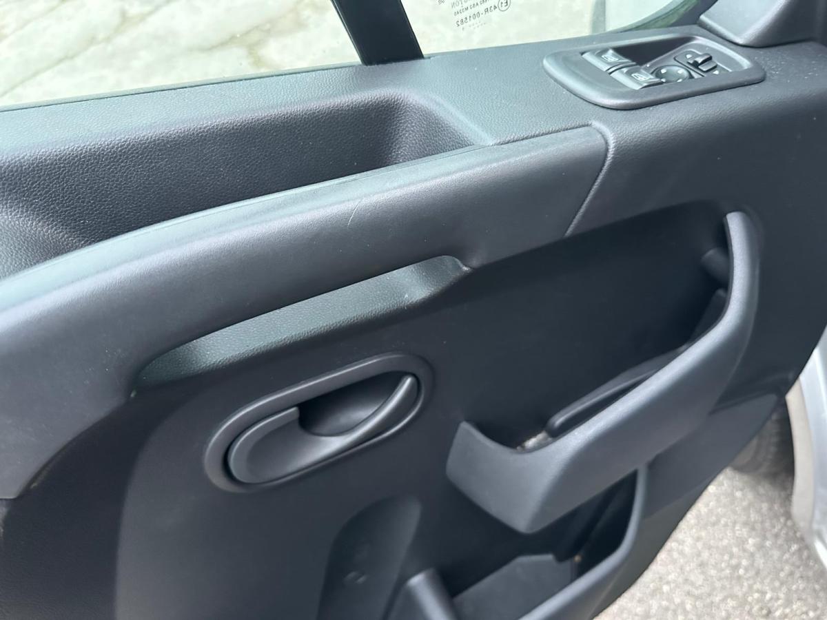 renault-master-2021-diesel-2299cc