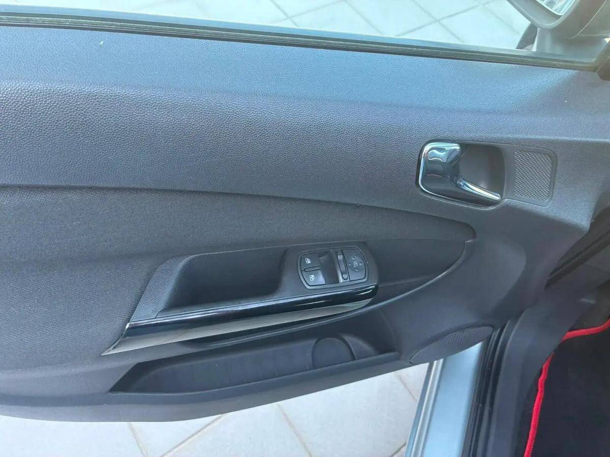 opel-corsa-2010-gasolina-1229cc