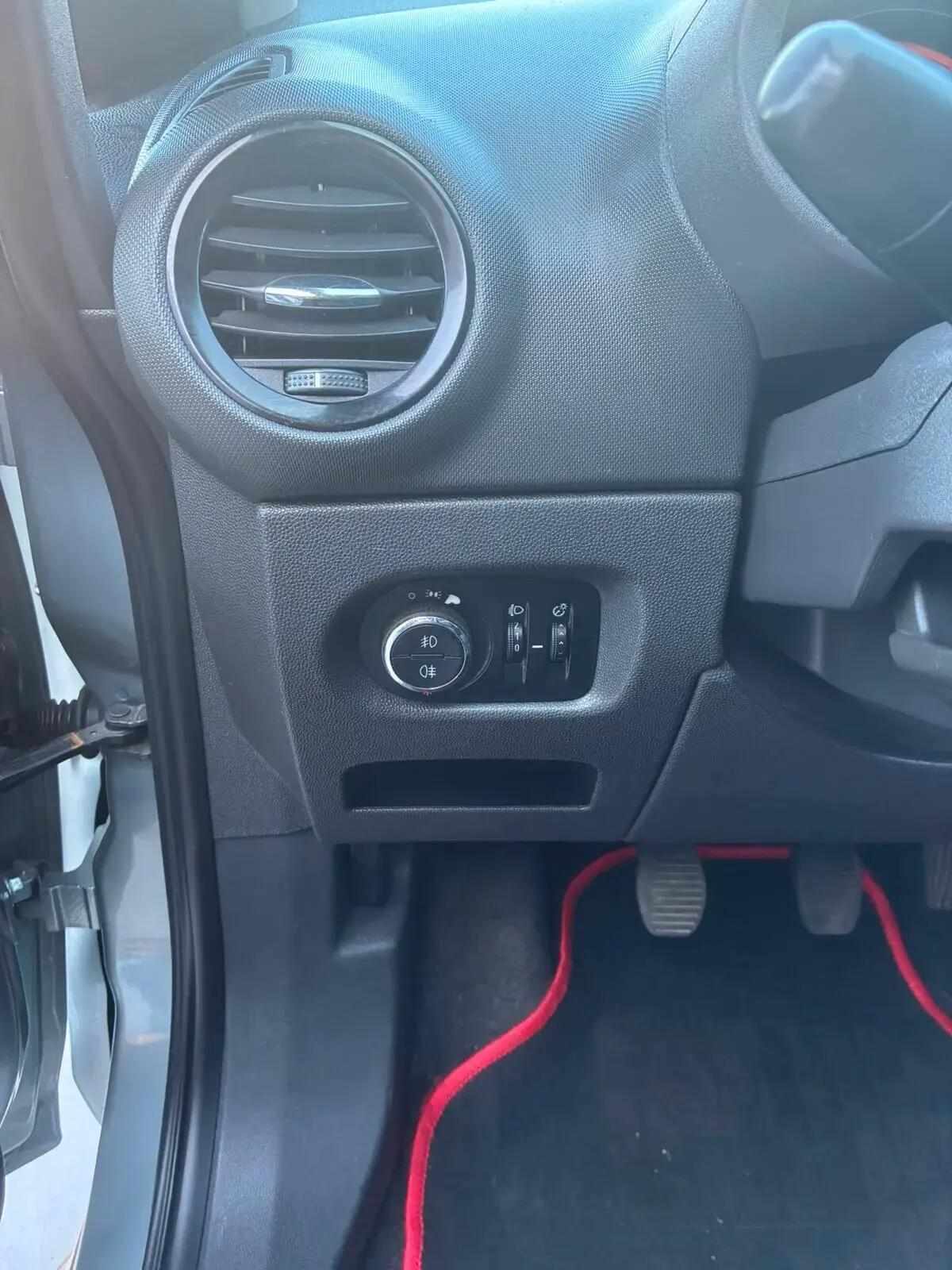 opel-corsa-2010-gasolina-1229cc
