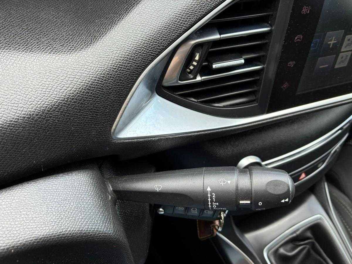peugeot-308-2015-diesel-1560cc