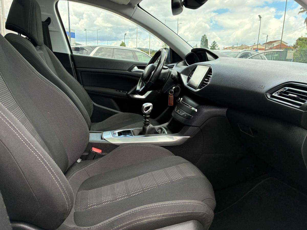 peugeot-308-2015-diesel-1560cc