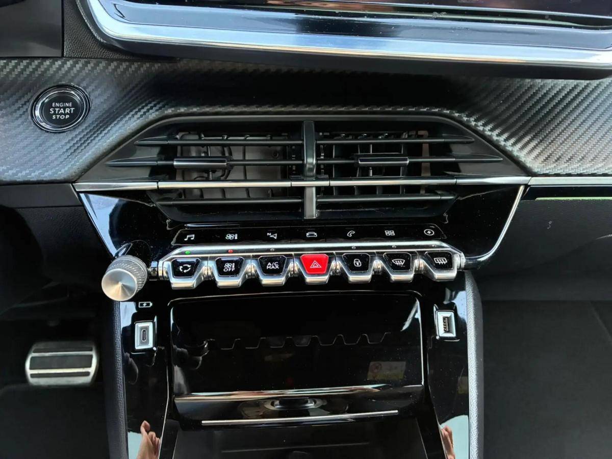 peugeot-e-208-2020-eletrico-0cc