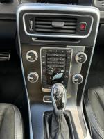 volvo-v60-2015-hibrido-a-diesel-2400cc