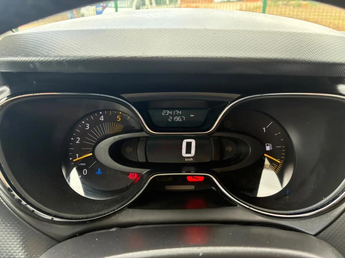renault-captur-2015-diesel-1461cc