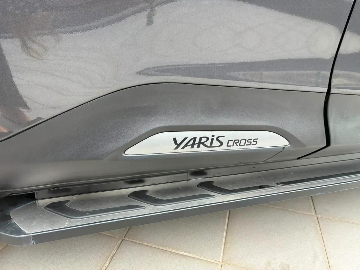 toyota-yaris-cross-2024-hibrido-a-gasolina-1490cc