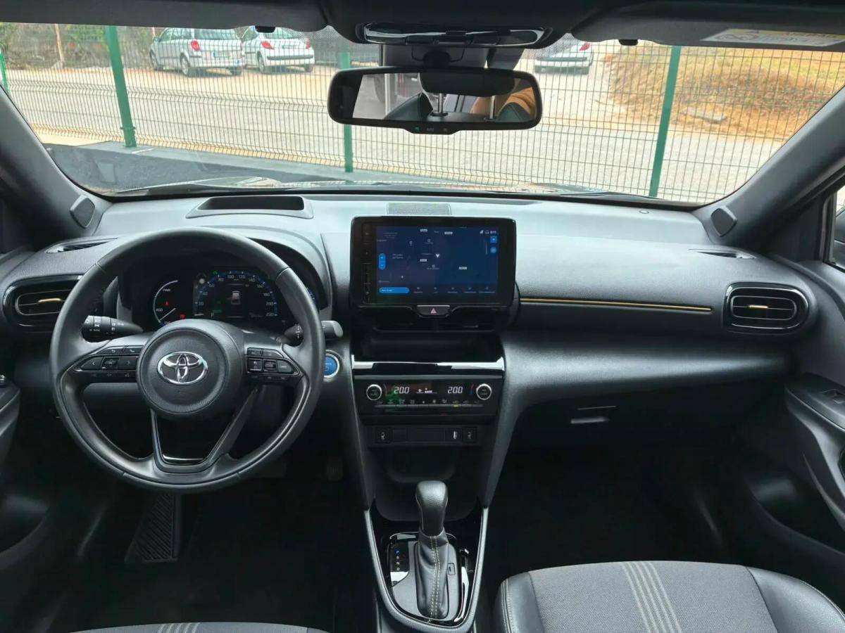 toyota-yaris-cross-2024-hibrido-a-gasolina-1490cc