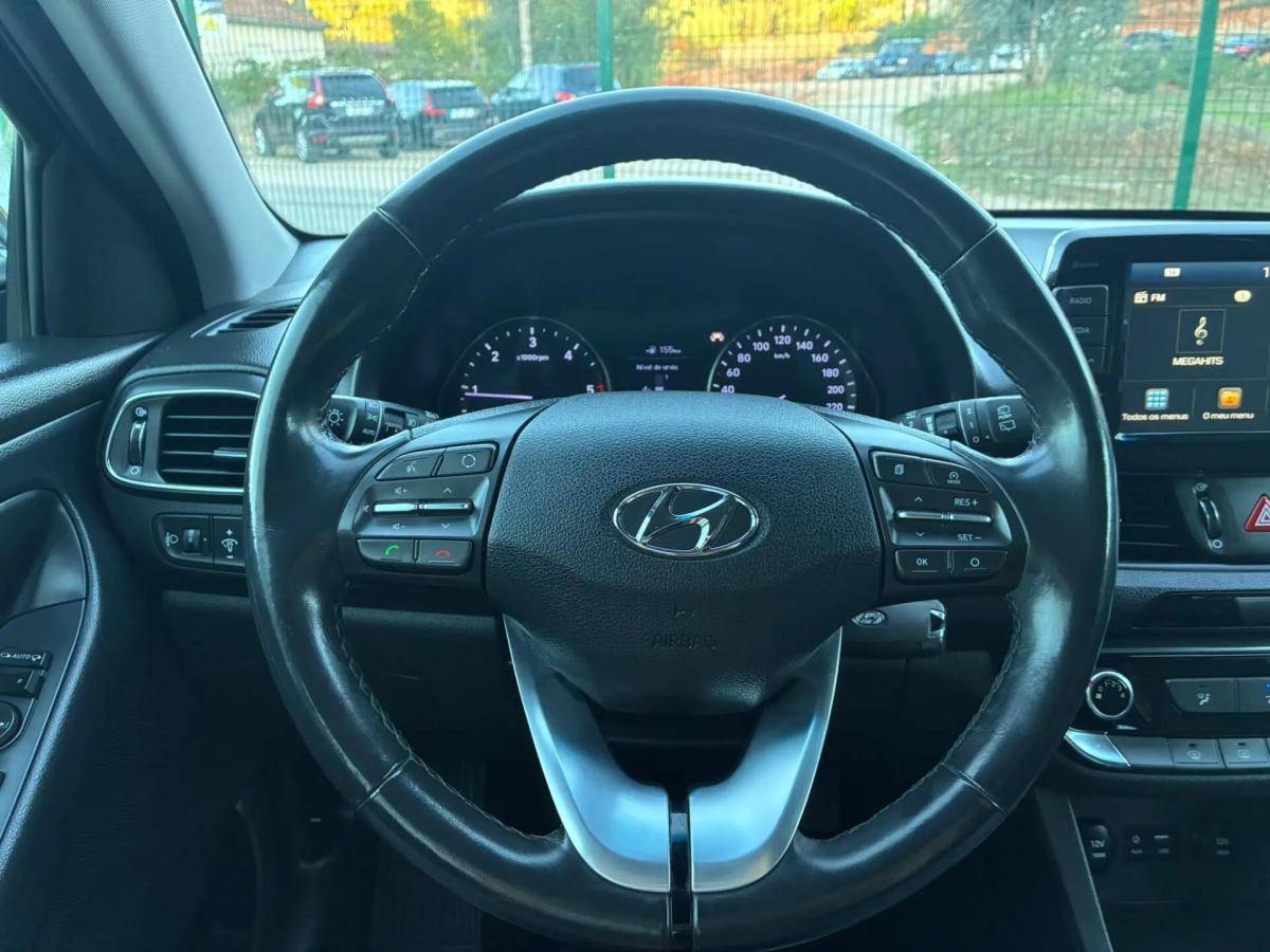 hyundai-i30-2020-diesel-1598cc