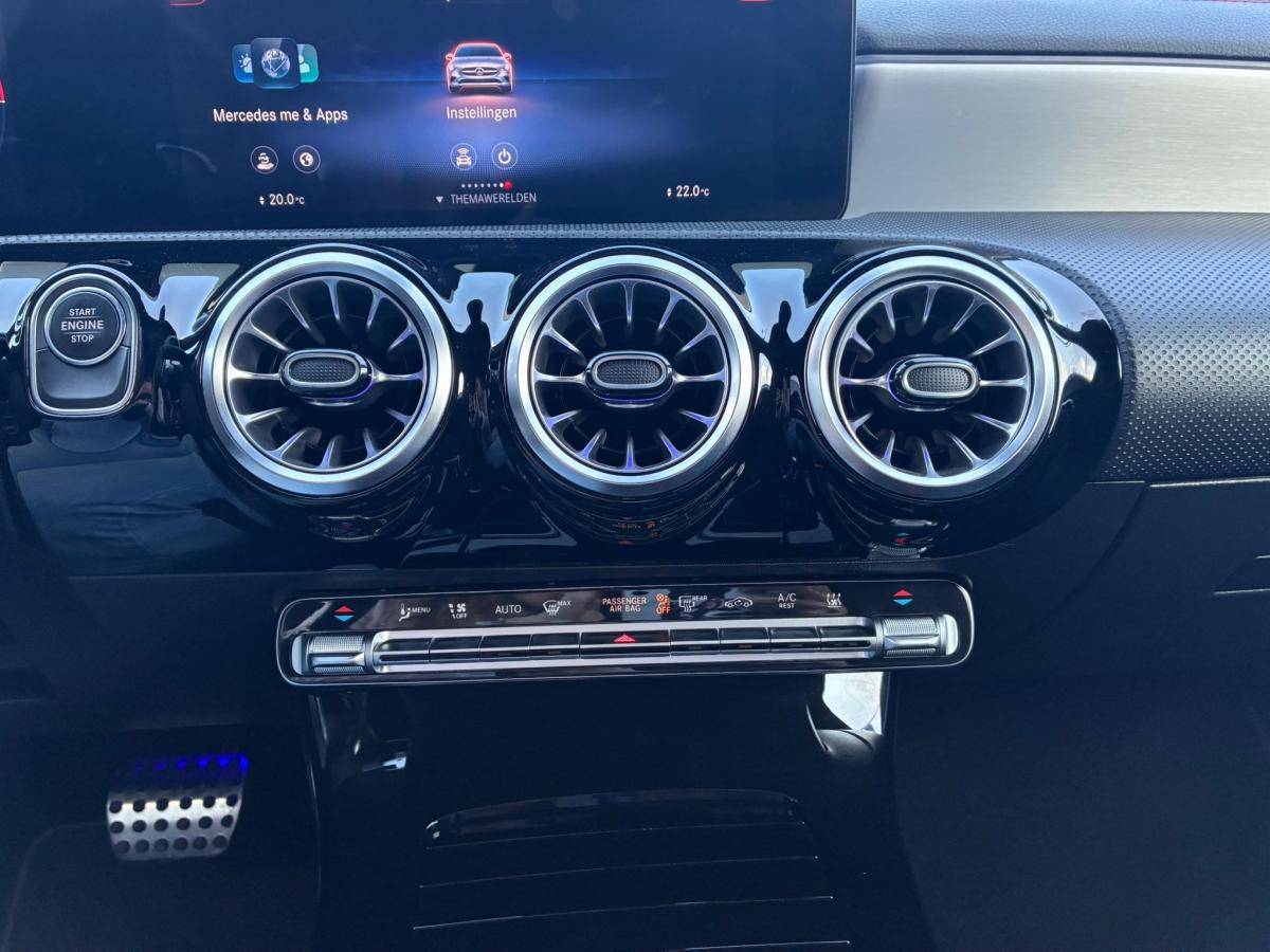 mercedes-benz-classe-a-2022-hibrido-a-gasolina-1332cc