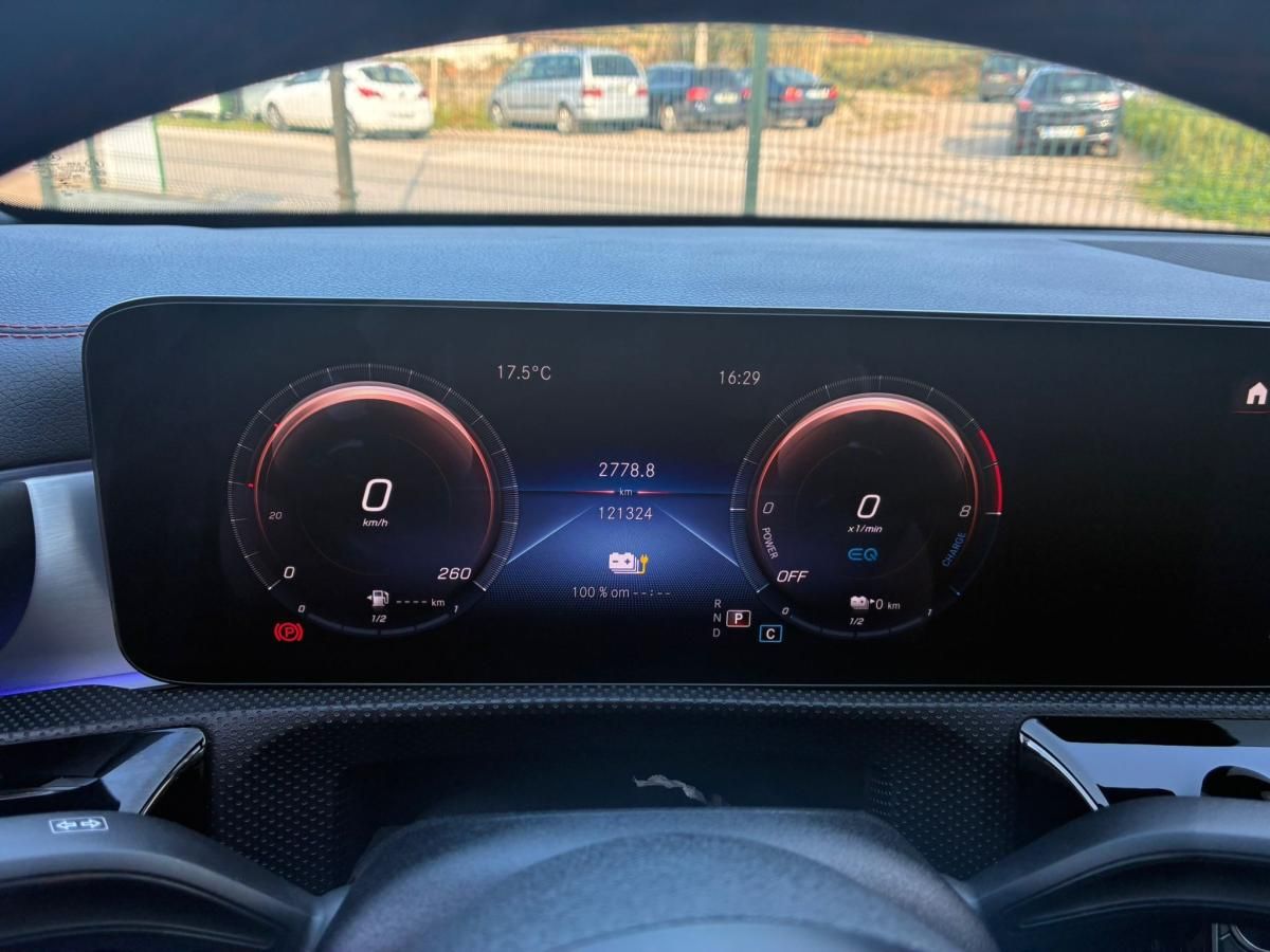 mercedes-benz-classe-a-2022-hibrido-a-gasolina-1332cc