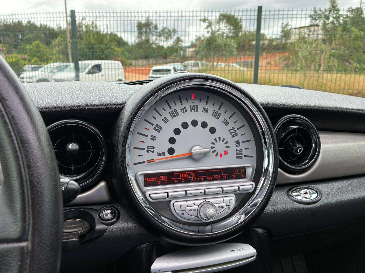 mini-cabrio-2010-gasolina-1598cc