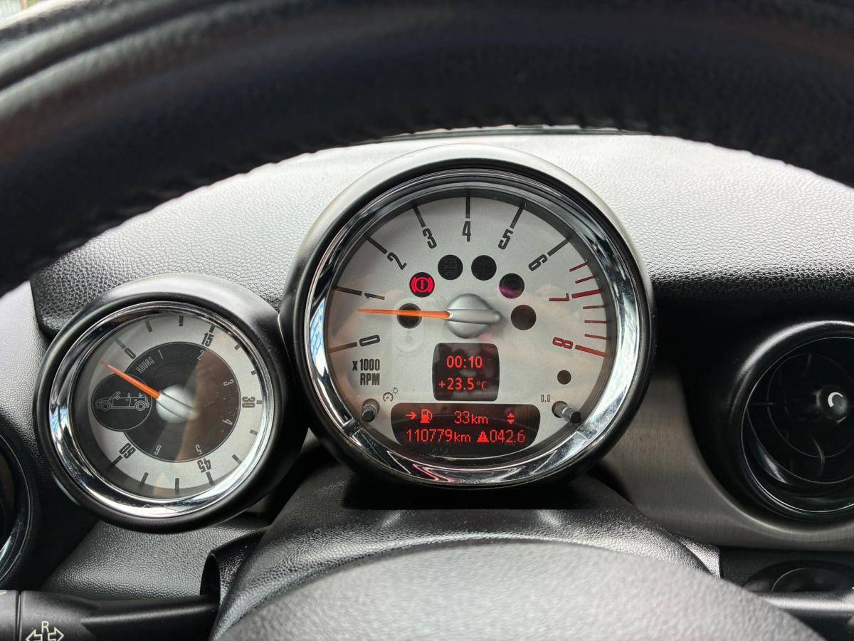 mini-cabrio-2010-gasolina-1598cc