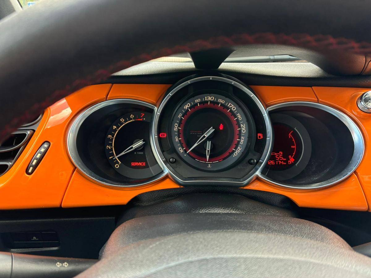 citroen-ds3-2011-gasolina-1598cc
