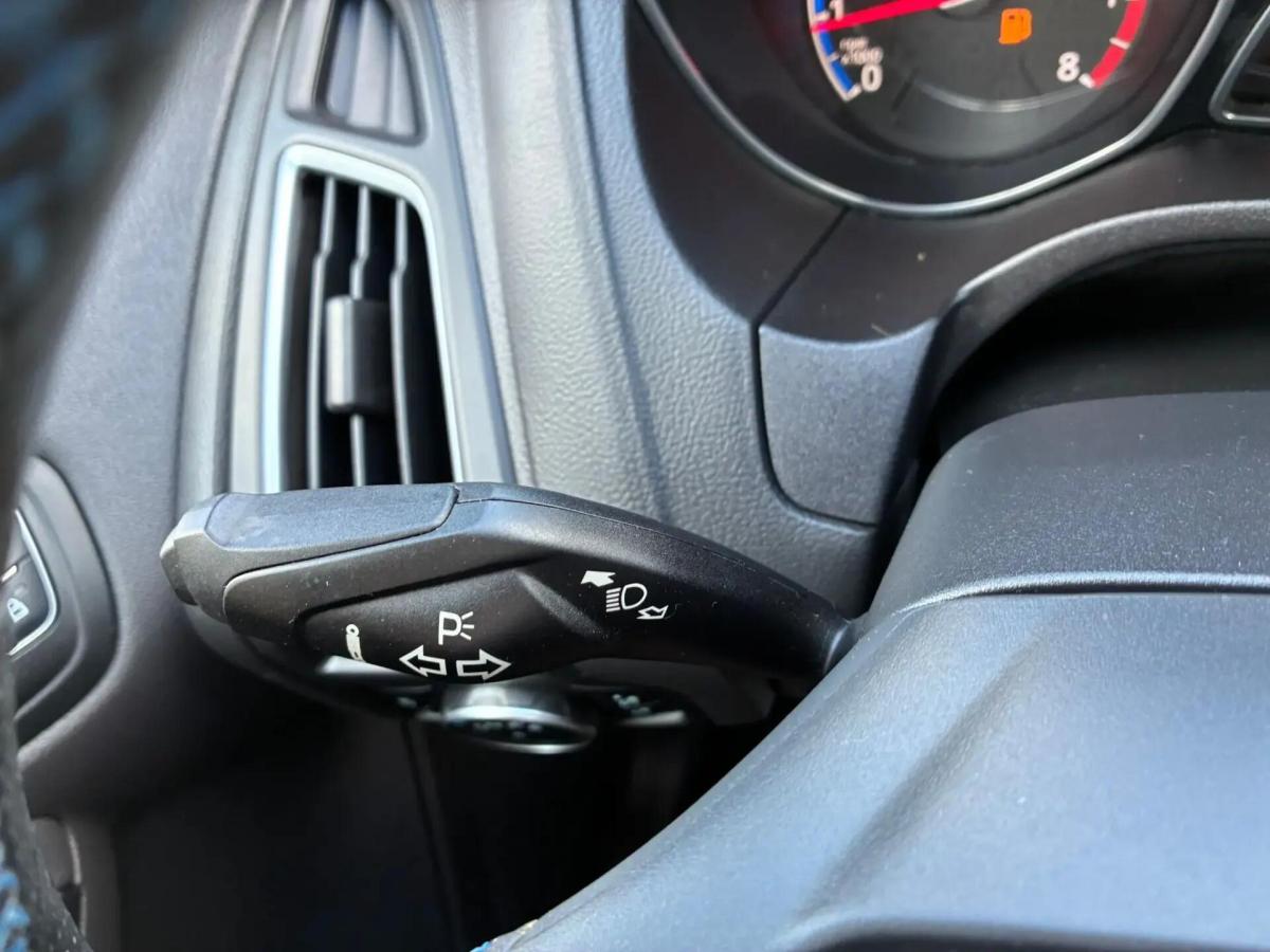 ford-focus-2017-gasolina-2261cc