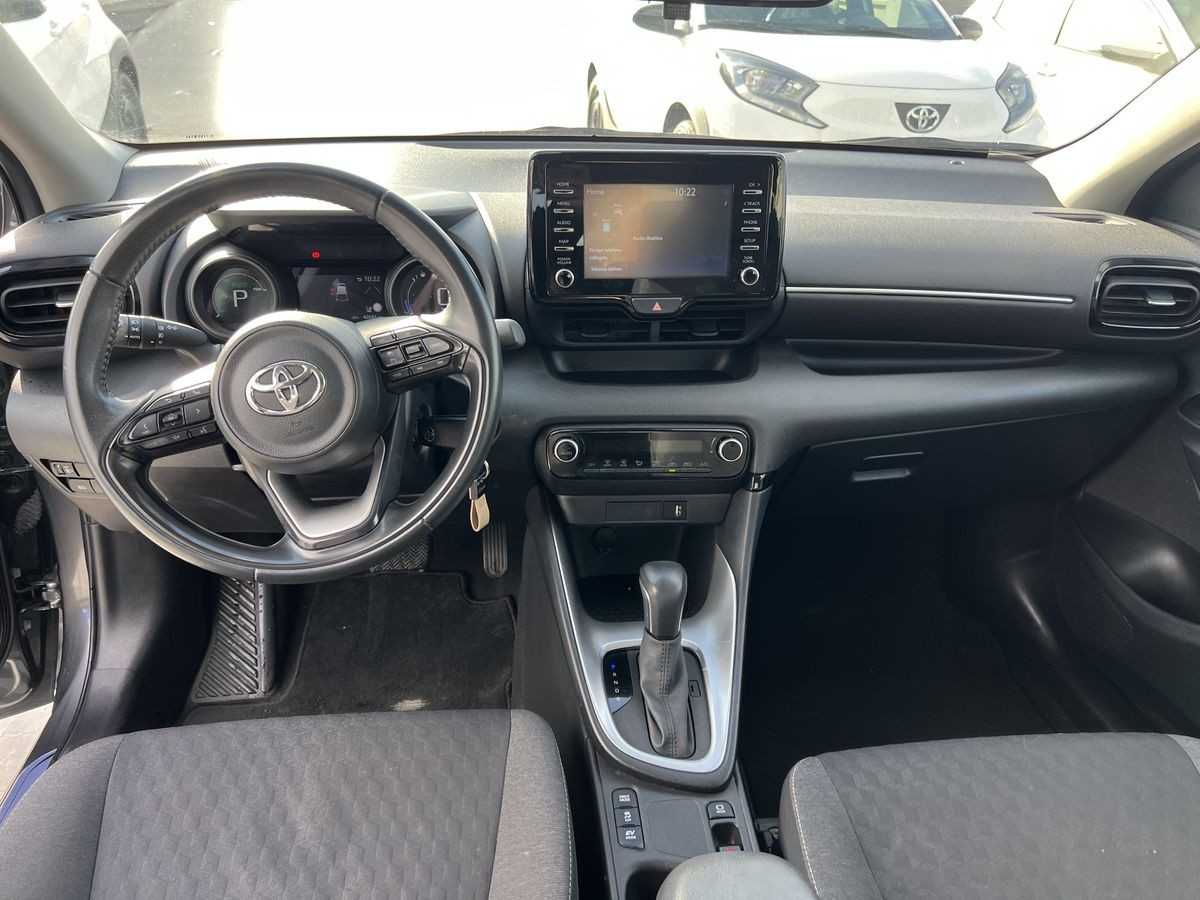 toyota-yaris-2021-hibrido-a-gasolina-1490cc