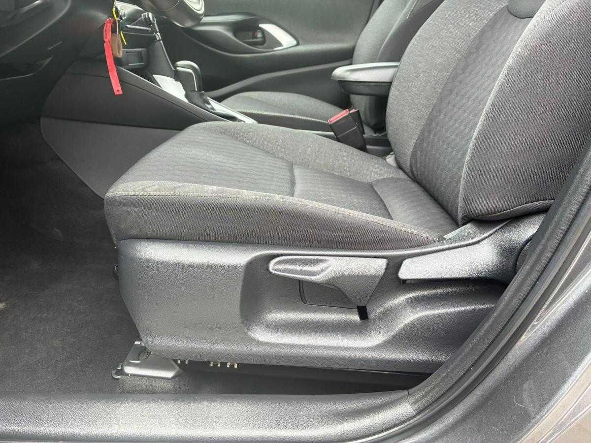 toyota-yaris-2021-hibrido-a-gasolina-1490cc