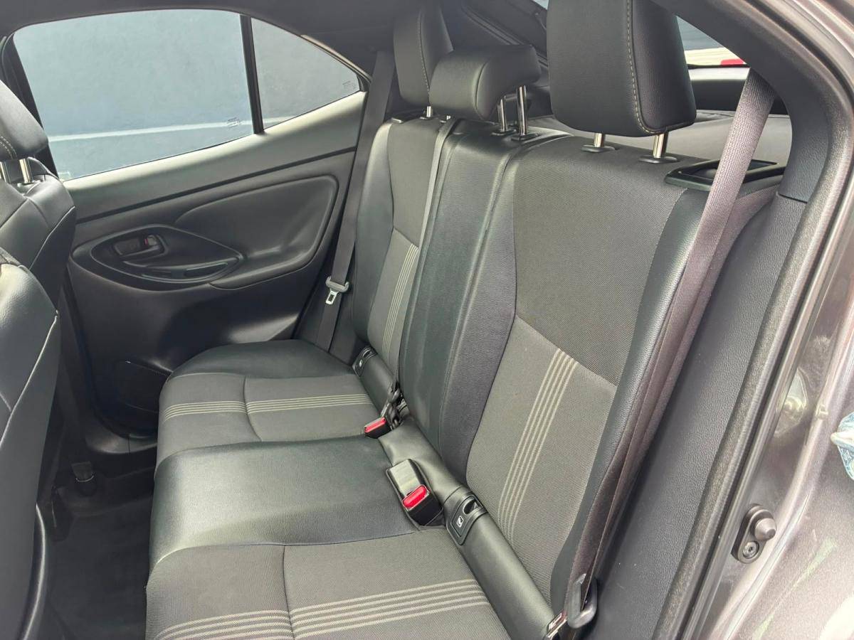 toyota-yaris-cross-2024-hibrido-a-gasolina-1490cc