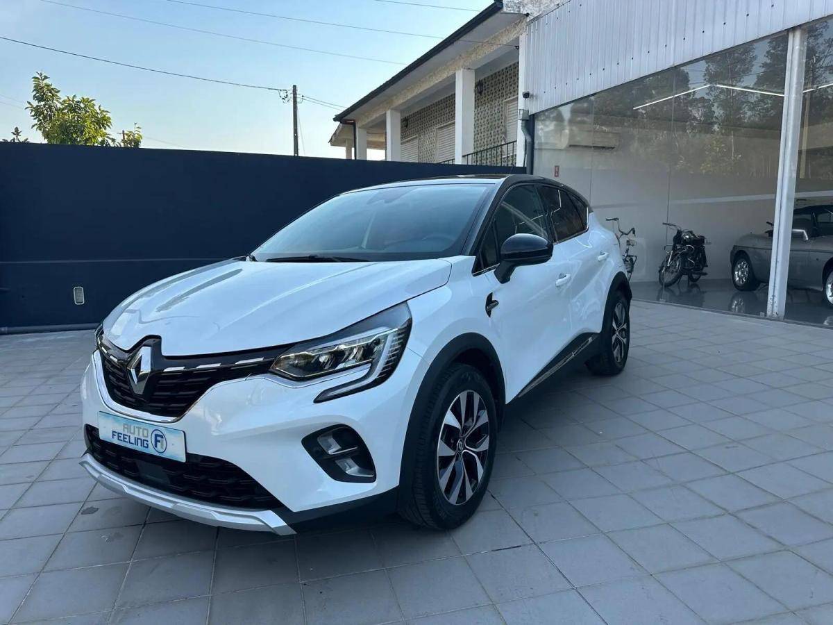 renault-captur-2022-hibrido-a-gasolina-1598cc