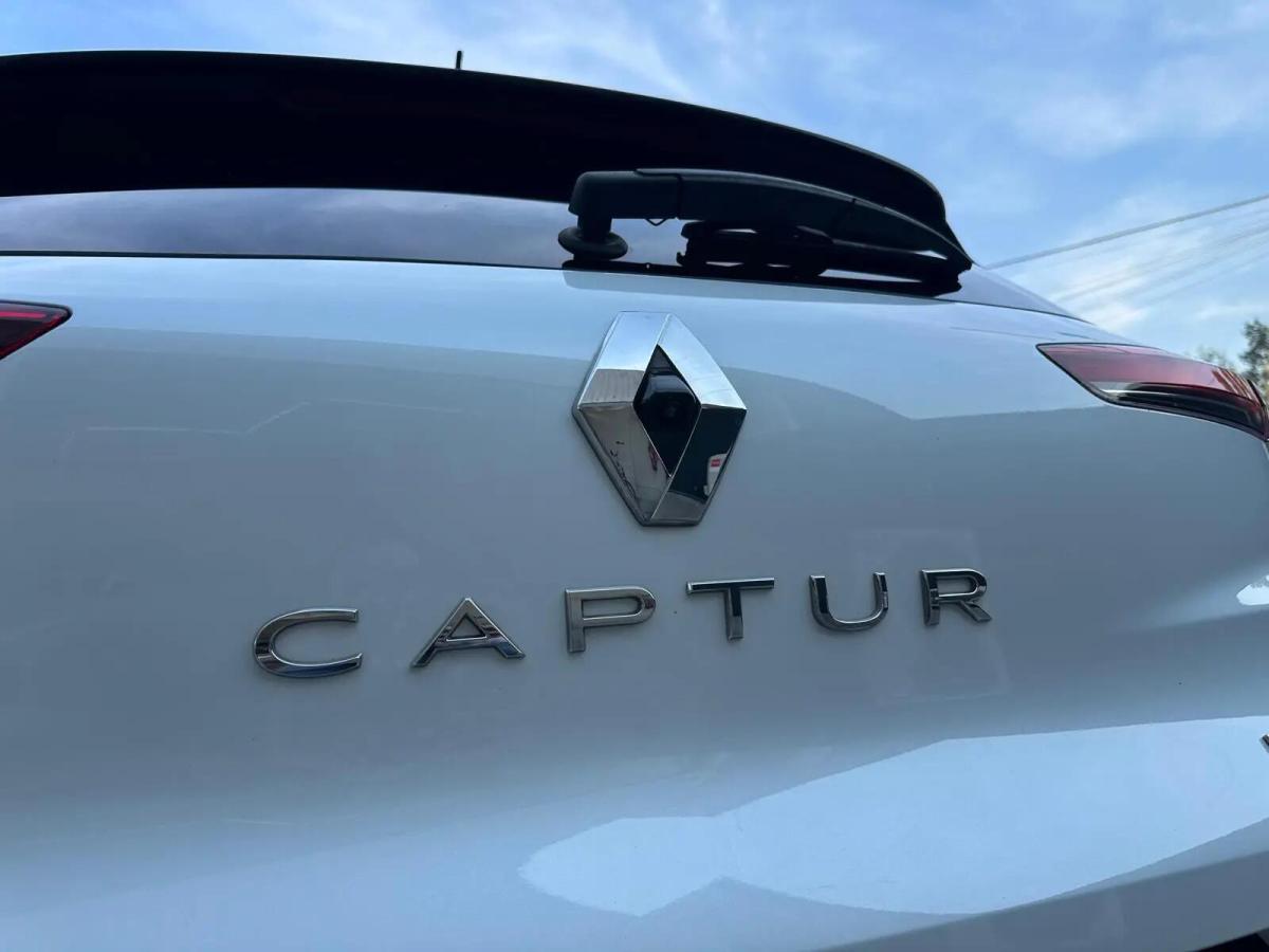 renault-captur-2022-hibrido-a-gasolina-1598cc