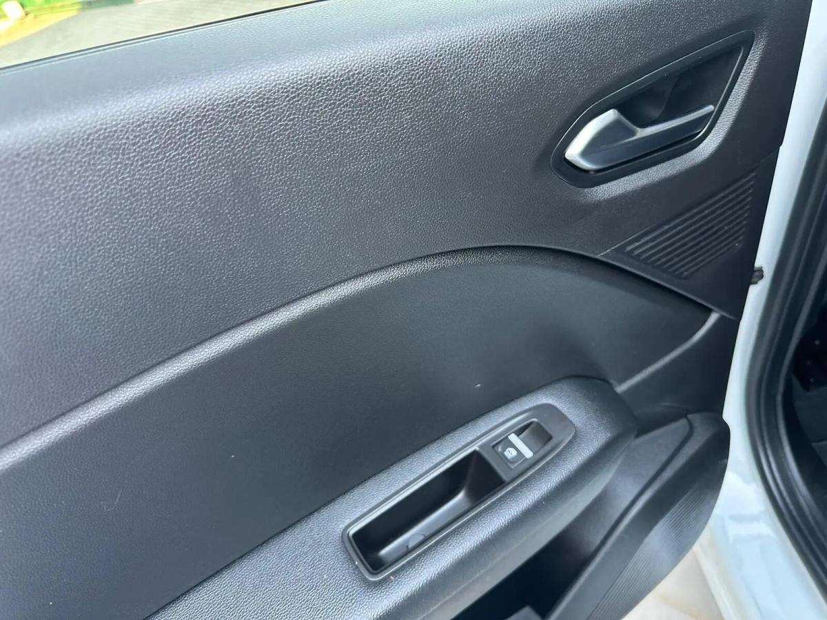renault-captur-2022-hibrido-a-gasolina-1598cc