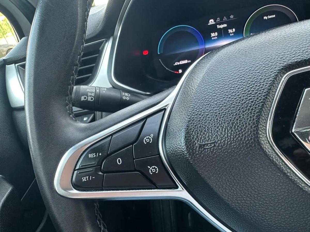 renault-captur-2022-hibrido-a-gasolina-1598cc