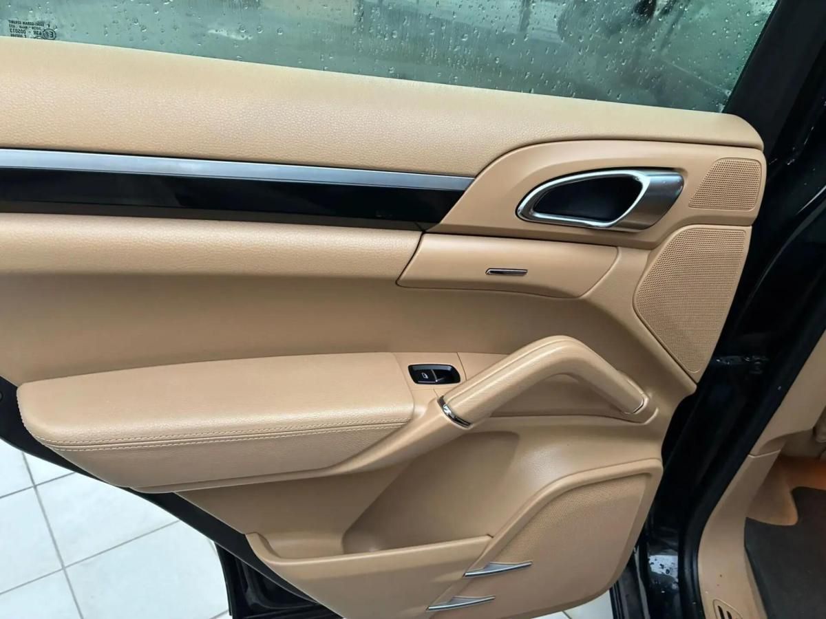 porsche-cayenne-2012-diesel-2967cc