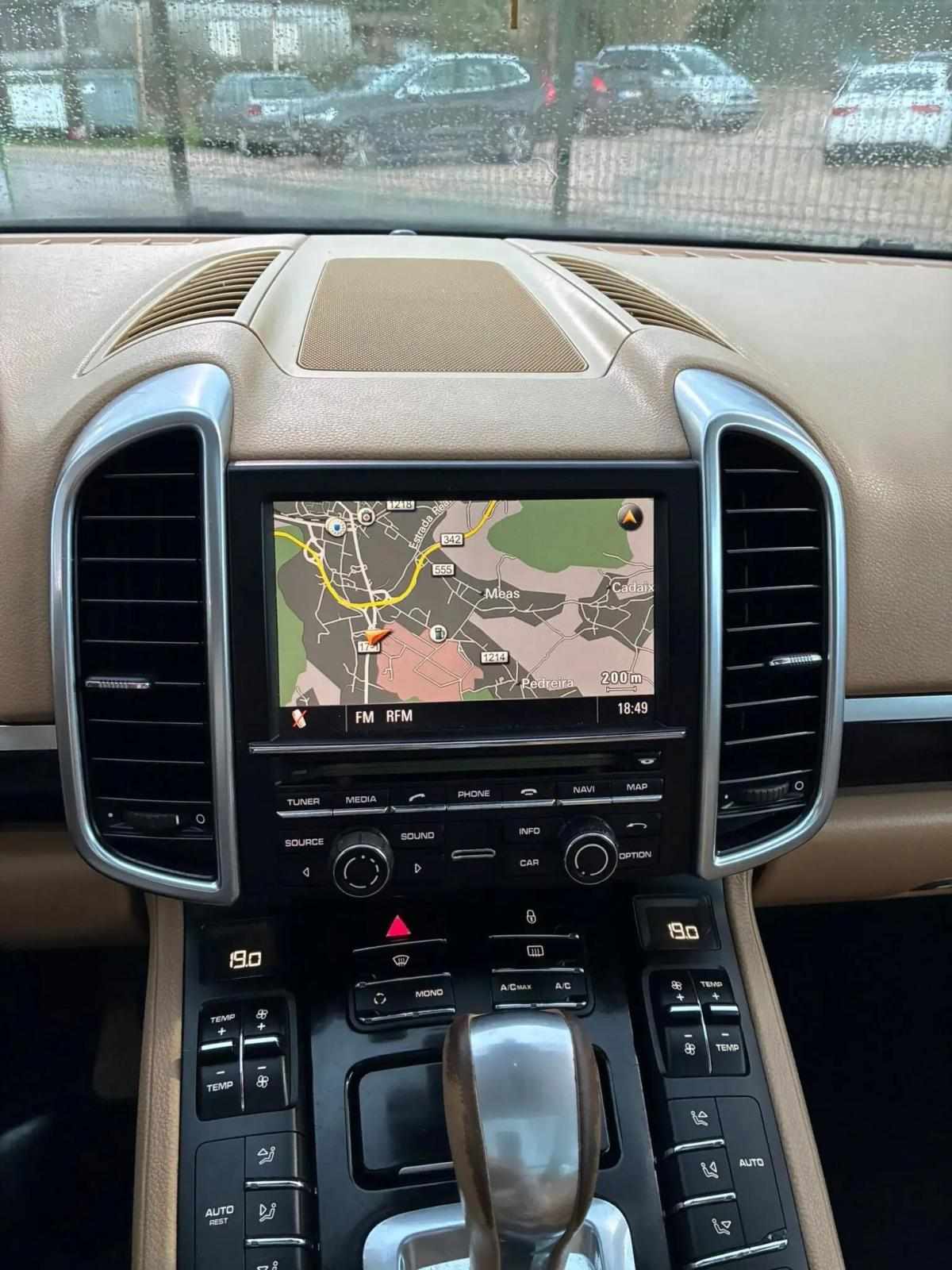 porsche-cayenne-2012-diesel-2967cc