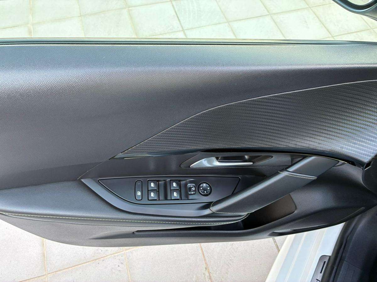 peugeot-208-2020-eletrico-0cc