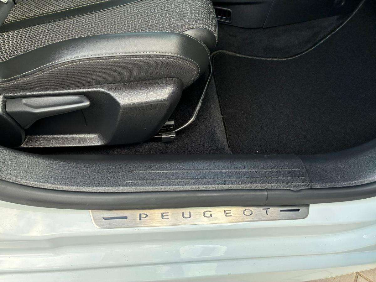 peugeot-208-2020-eletrico-0cc