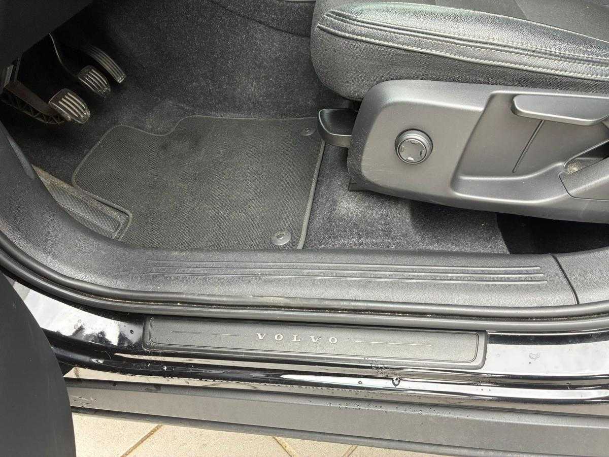 volvo-xc40-2019-gasolina-1477cc