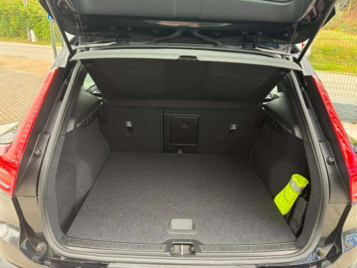 volvo-xc40-2019-gasolina-1477cc