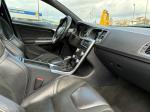 volvo-v60-2015-hibrido-a-diesel-2400cc