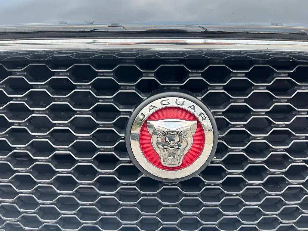 jaguar-xe-2016-diesel-1999cc