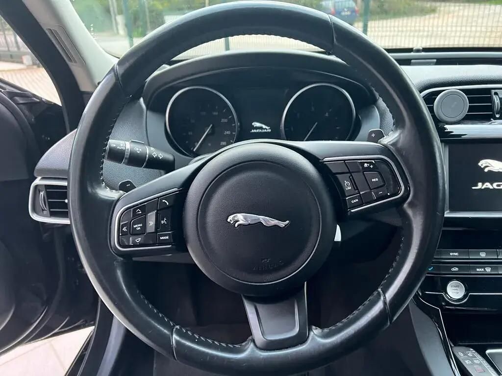 jaguar-xe-2016-diesel-1999cc