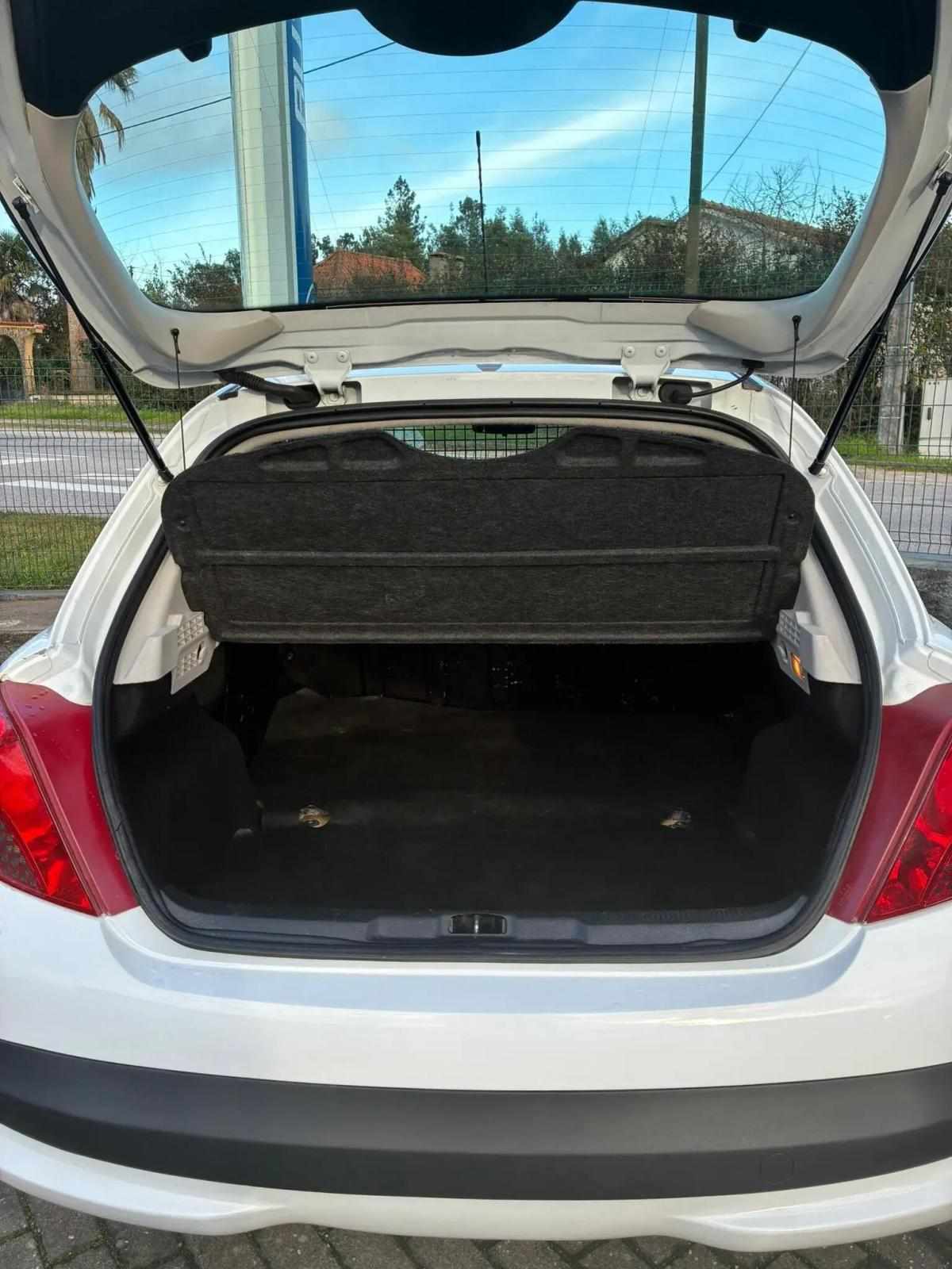 peugeot-207-2008-diesel-1398cc