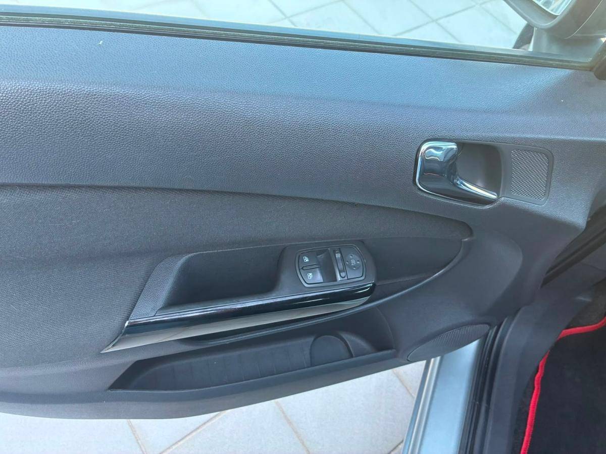 opel-corsa-2010-gasolina-1229cc