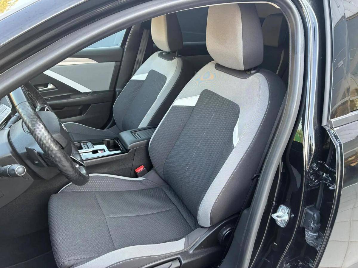 opel-astra-2025-diesel-1499cc