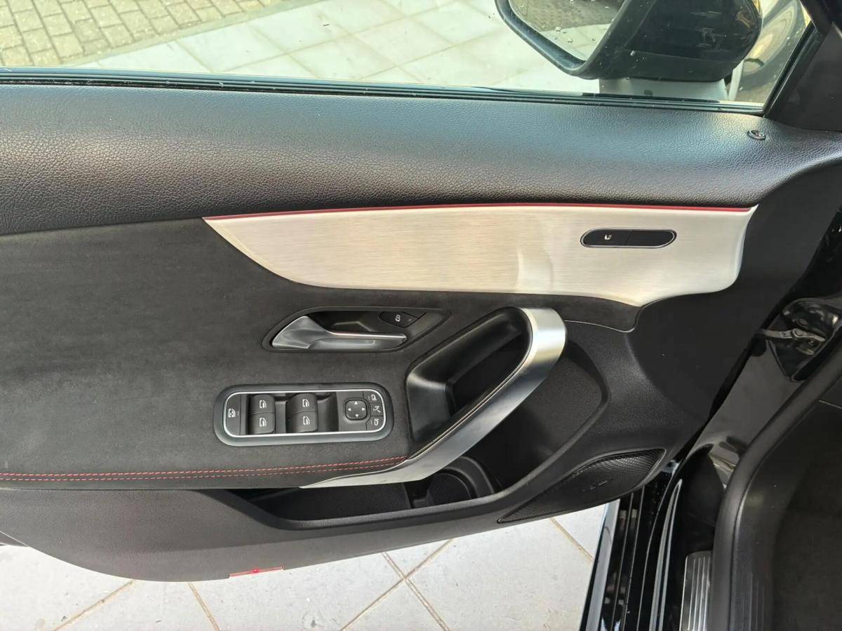 mercedes-benz-180-2022-gasolina-1332cc