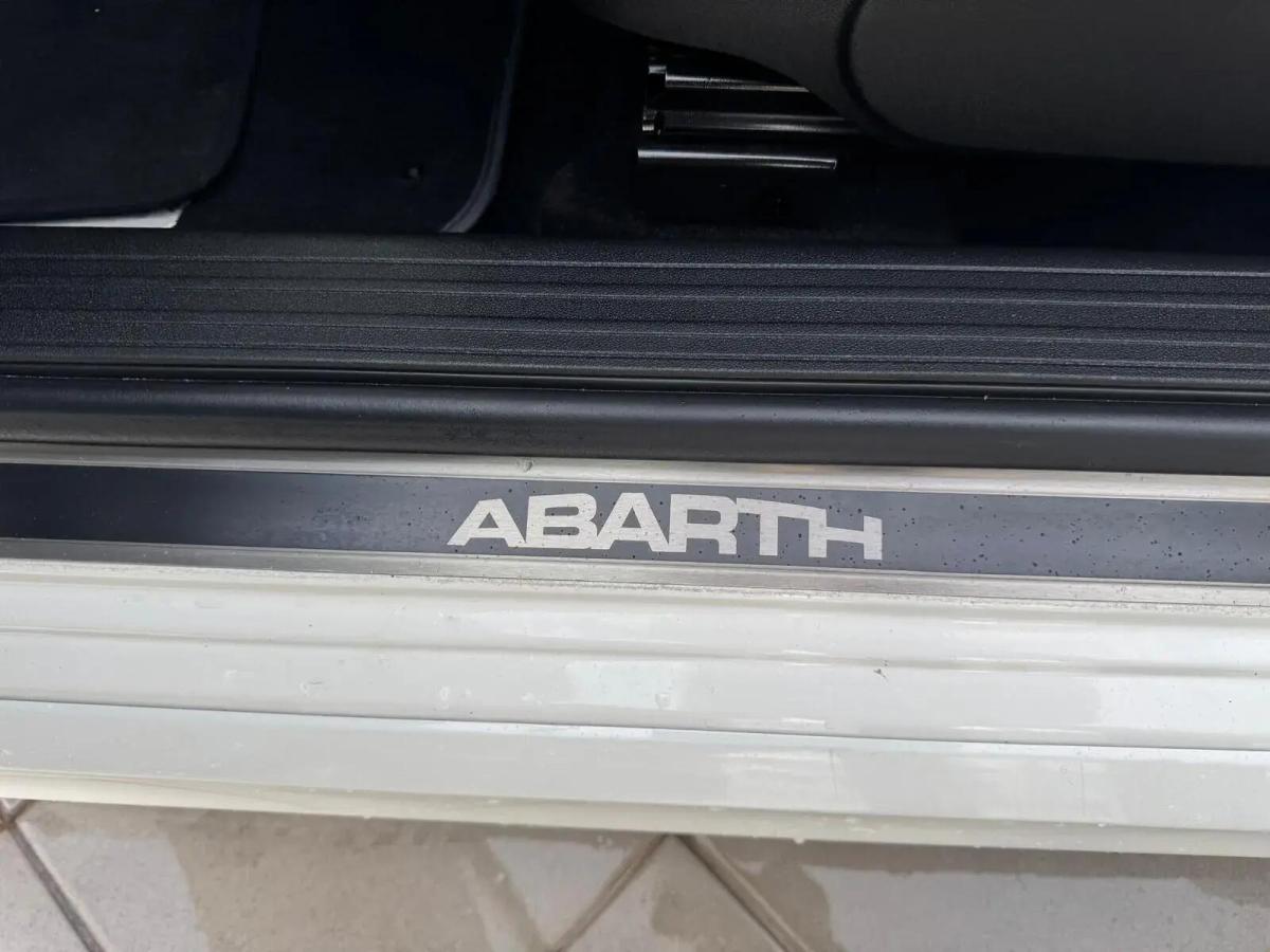 abarth-595c-2017-gasolina-1368cc